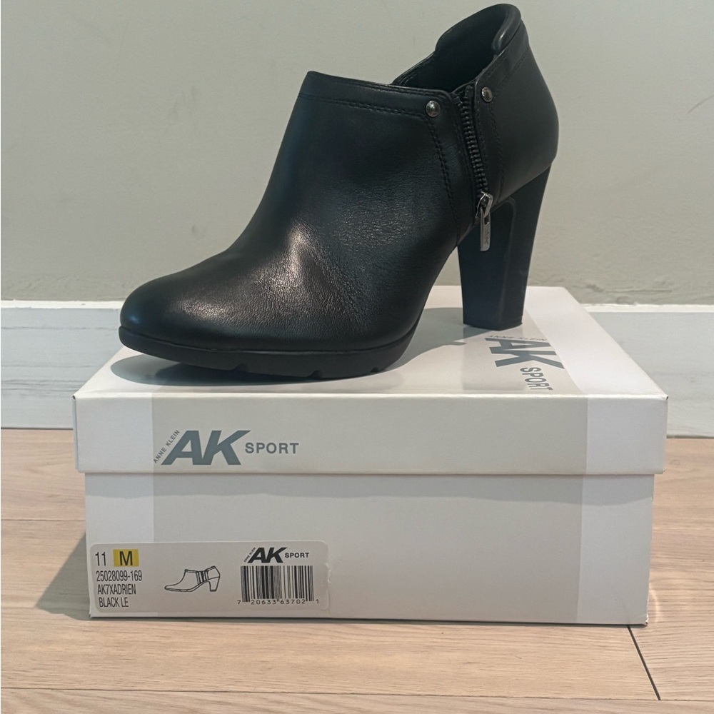Anne Klein Sport Black Heeled Ankle Boots